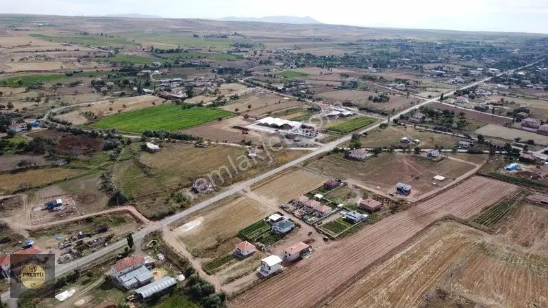 1000 M2 Arsa İçerisinde Yaz-kış Oturulur Butik Villa — fotoğraf 3
