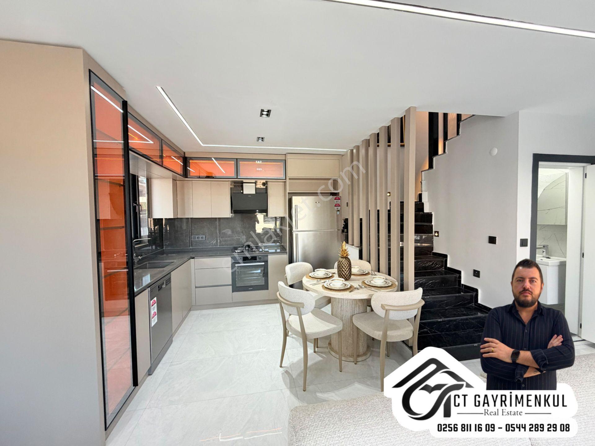 Didim'de Satılık 3+1 Müstakil Girişli Havuzlu Bahçeli Full Eşyalı Tripleks Villa — fotoğraf 8