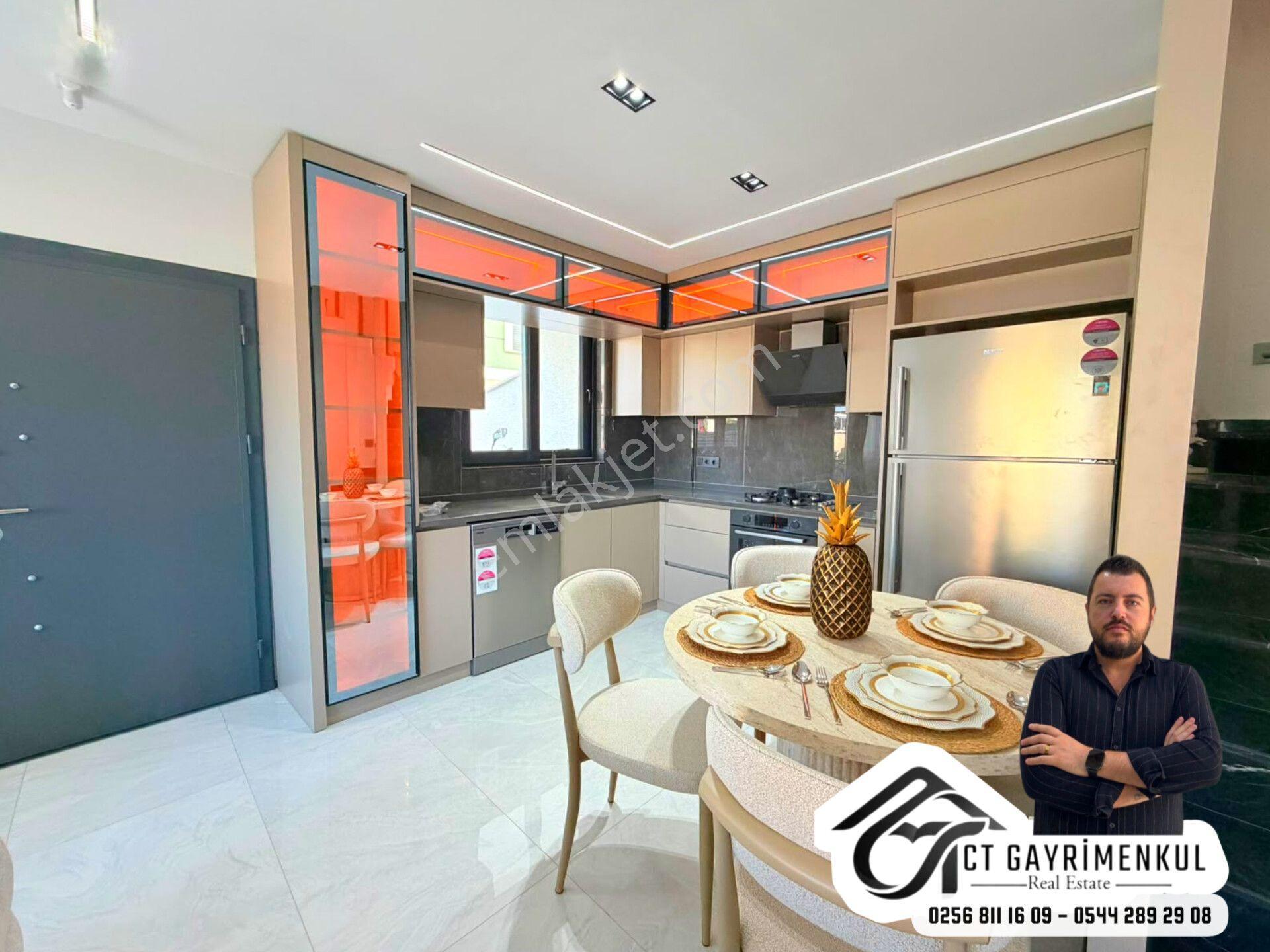 Didim'de Satılık 3+1 Müstakil Girişli Havuzlu Bahçeli Full Eşyalı Tripleks Villa — fotoğraf 18