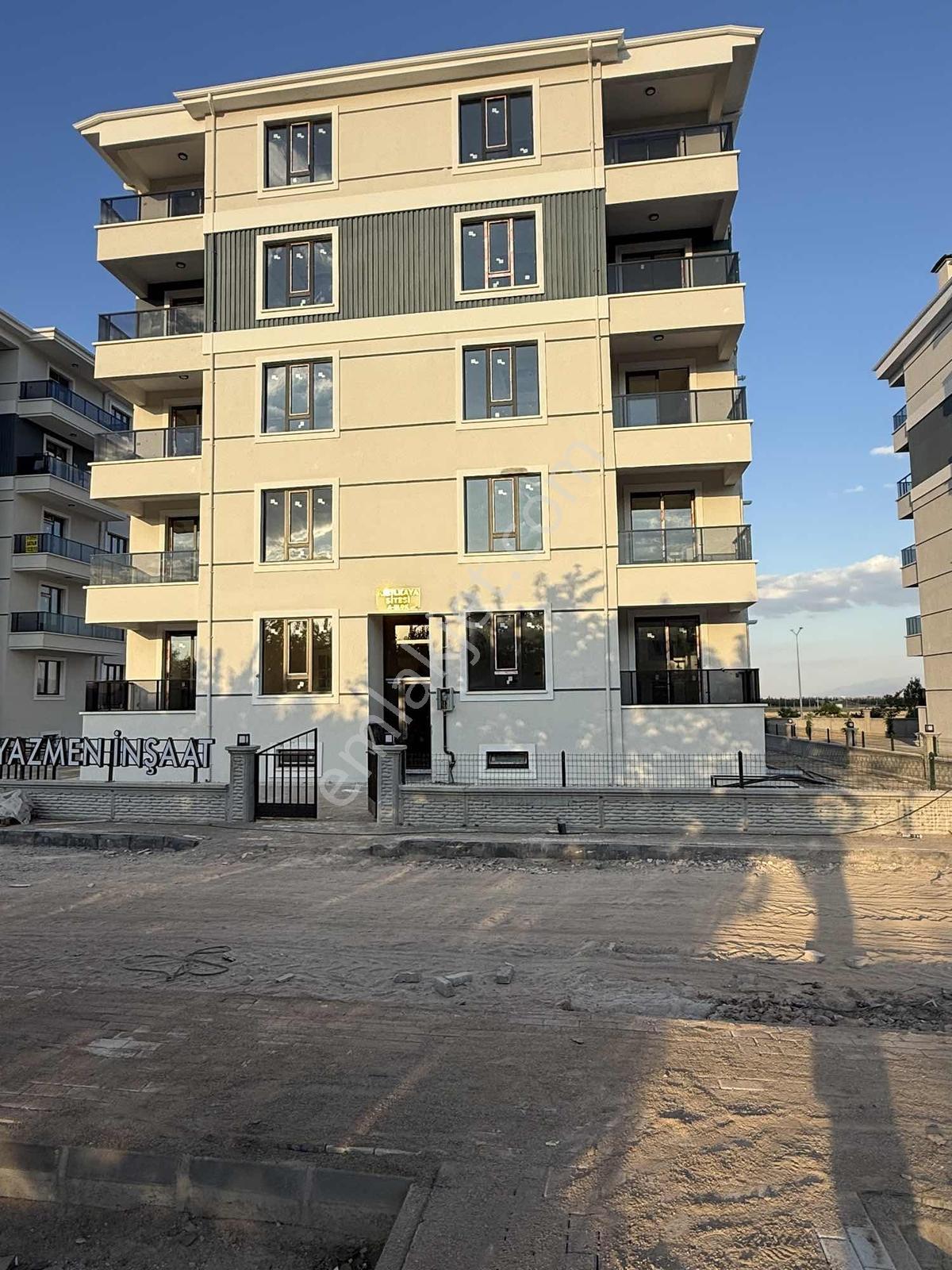 Ali İhsanpaşa Mahallesin De Satılık Lüks 3+1 Daşreller