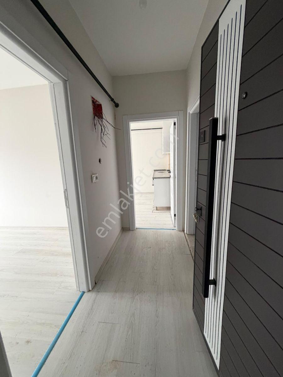 Satılık 1+1 Sıfır Daire Açillll — fotoğraf 5