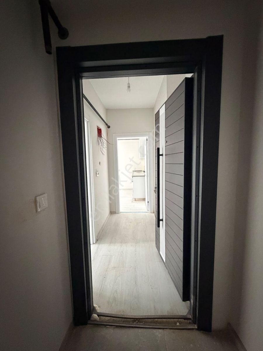 Satılık 1+1 Sıfır Daire Açillll — fotoğraf 6