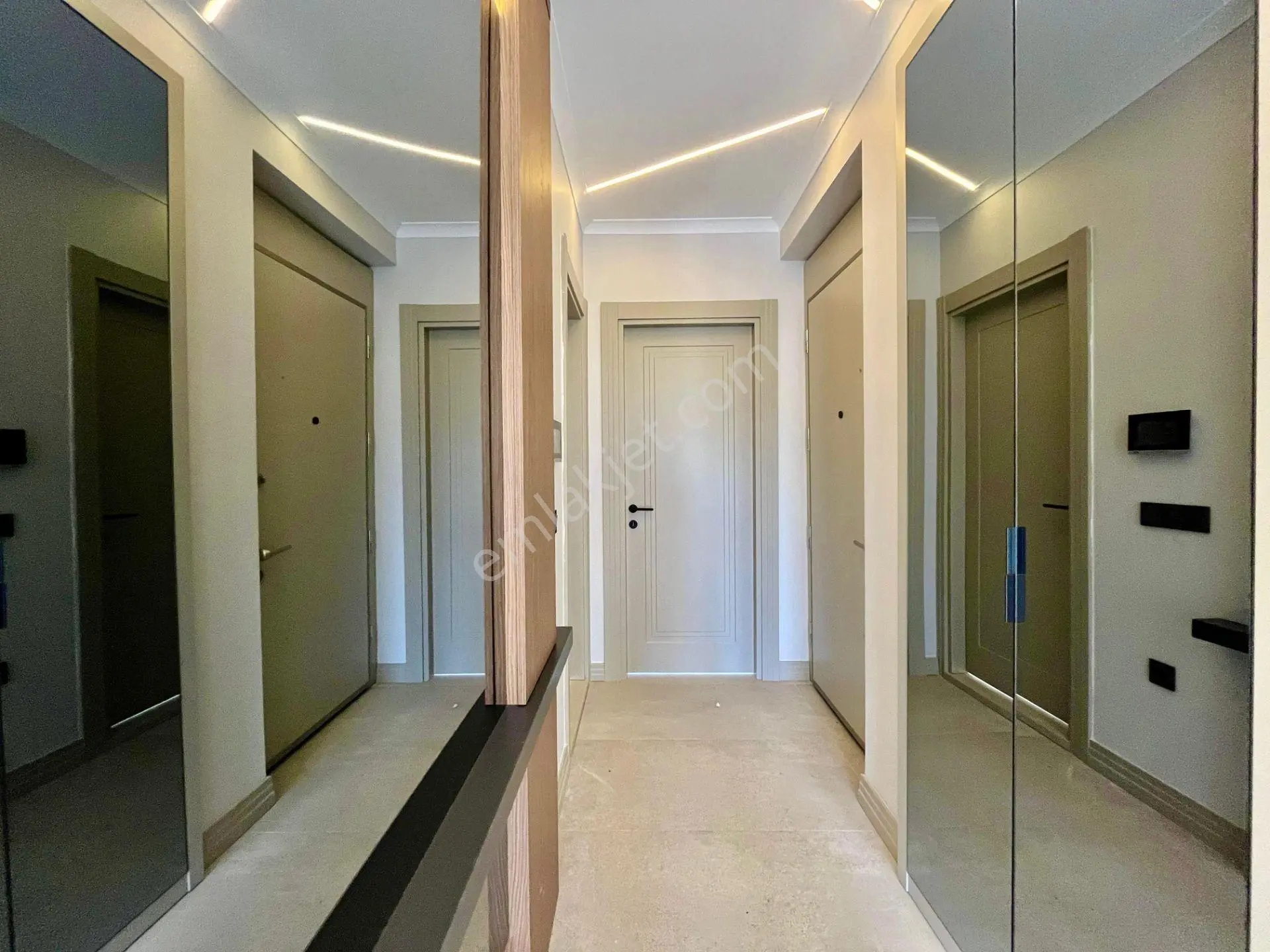 ꧁ay Emlaktan꧂avcılar Fener'de Denize 200 Metre Satılık 2+1 Otoparklı Özel Bahçeli Lüks Daire — fotoğraf 31