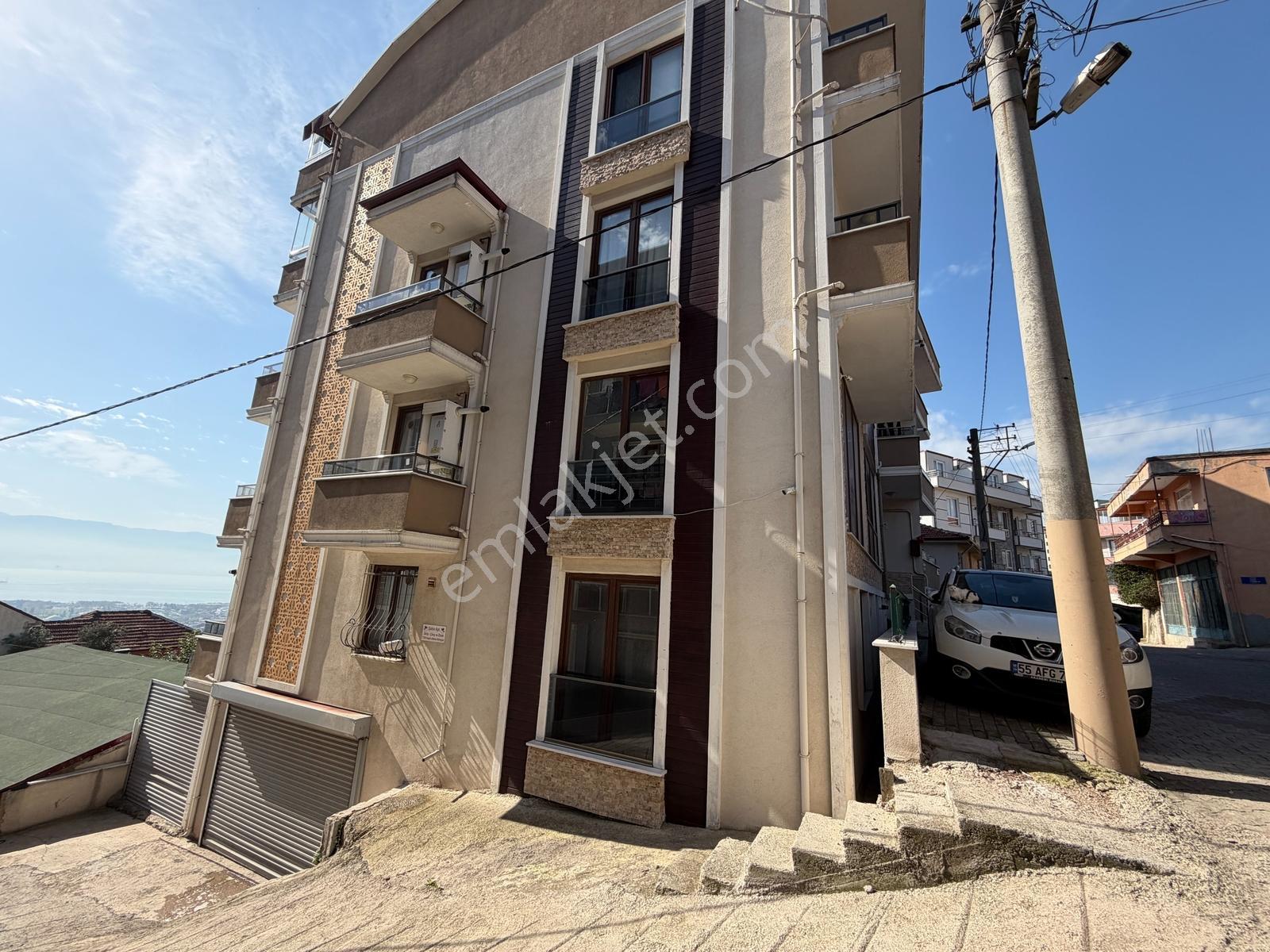 Merkeze Yakın 2+1 Otoparklı Satılık Daire — fotoğraf 6