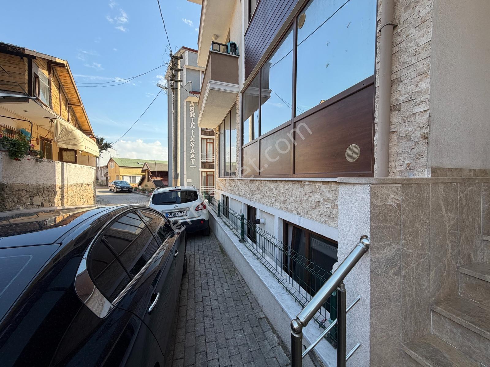Merkeze Yakın 2+1 Otoparklı Satılık Daire — fotoğraf 8