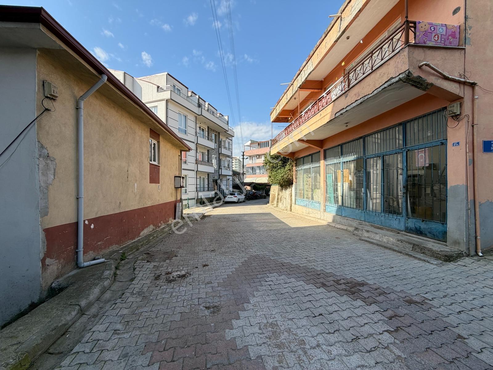 Merkeze Yakın 2+1 Otoparklı Satılık Daire — fotoğraf 9