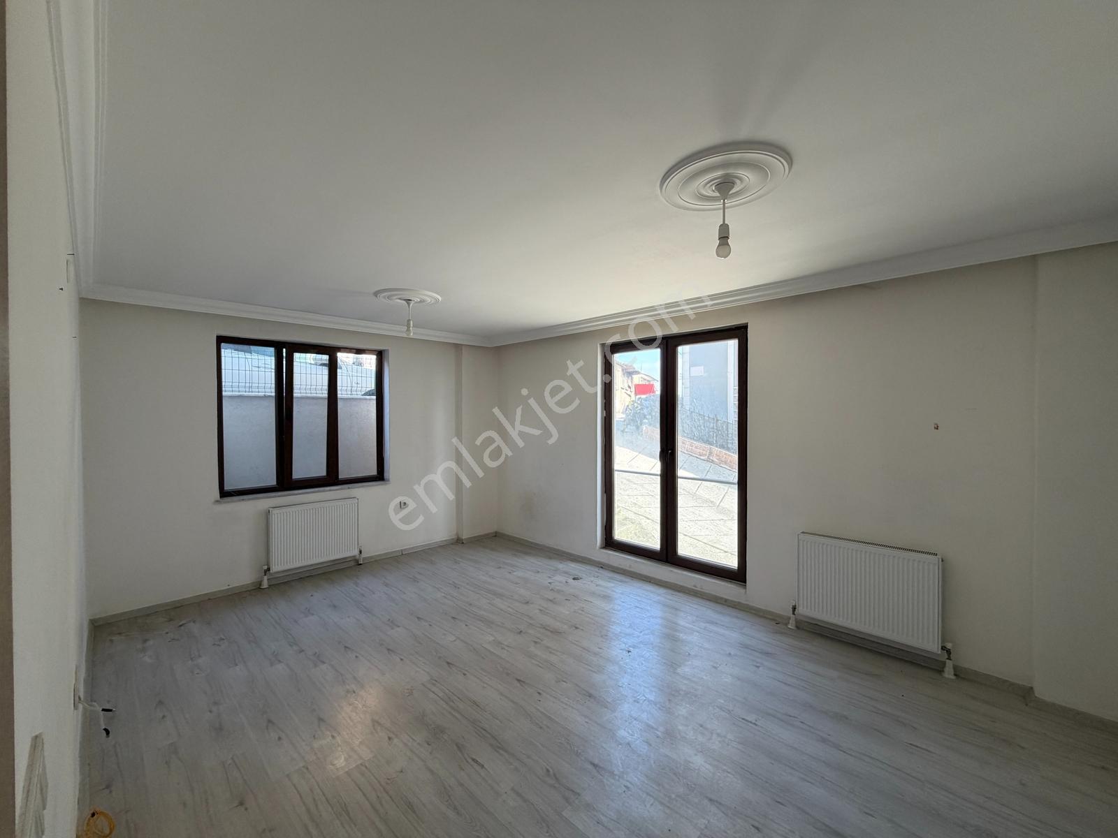 Merkeze Yakın 2+1 Otoparklı Satılık Daire — fotoğraf 16