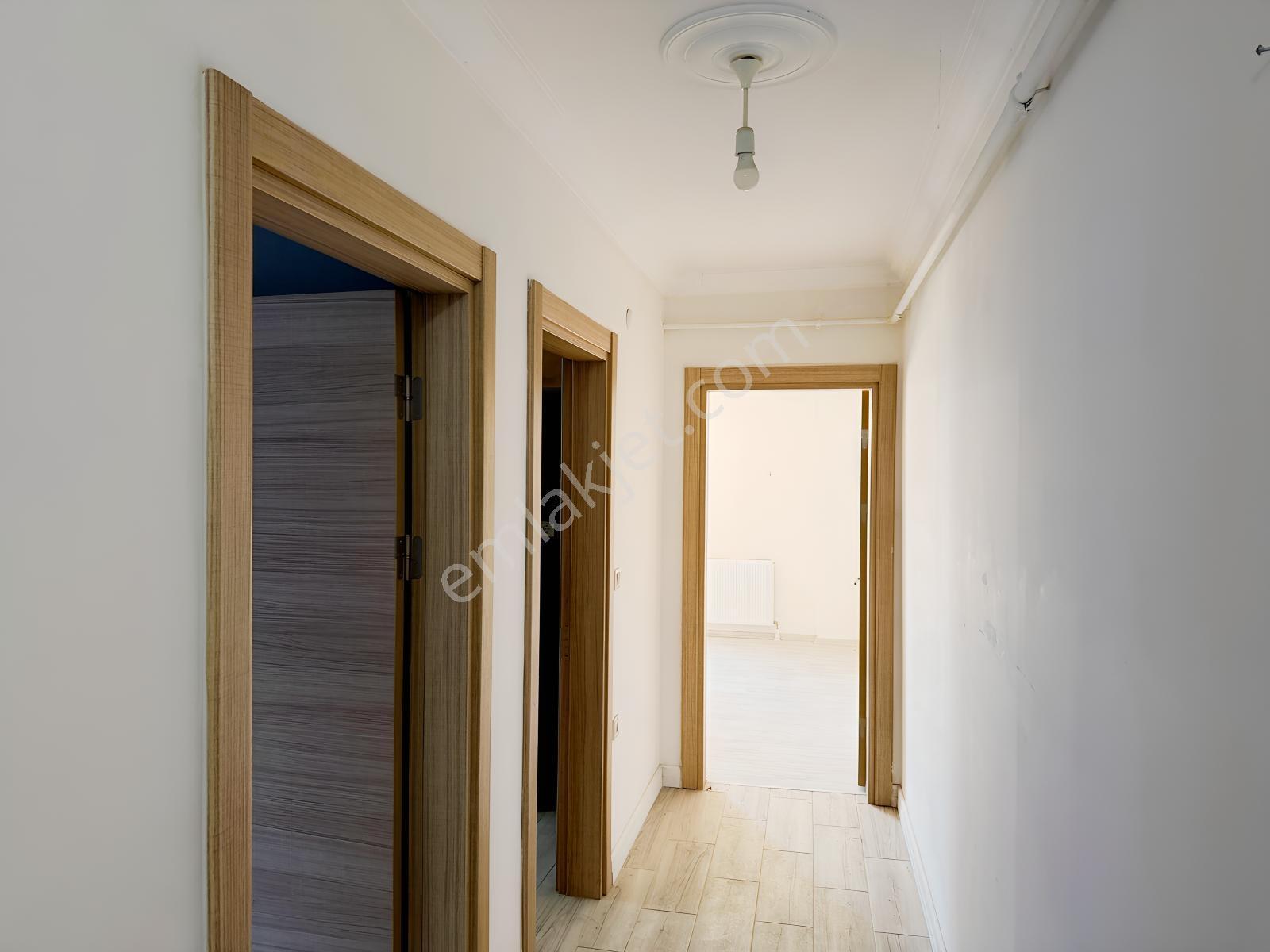 Merkeze Yakın 2+1 Otoparklı Satılık Daire — fotoğraf 27