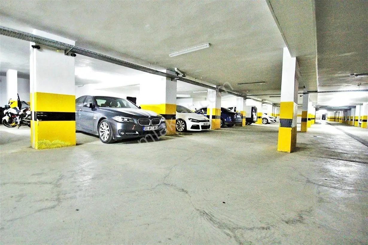 ꧁ay Emlaktan꧂akçay'da Full Kredili Eşyalı Yüzme Havuzlu Güvenlikli Otoparklı Lüks Stüdyo Daire — fotoğraf 31