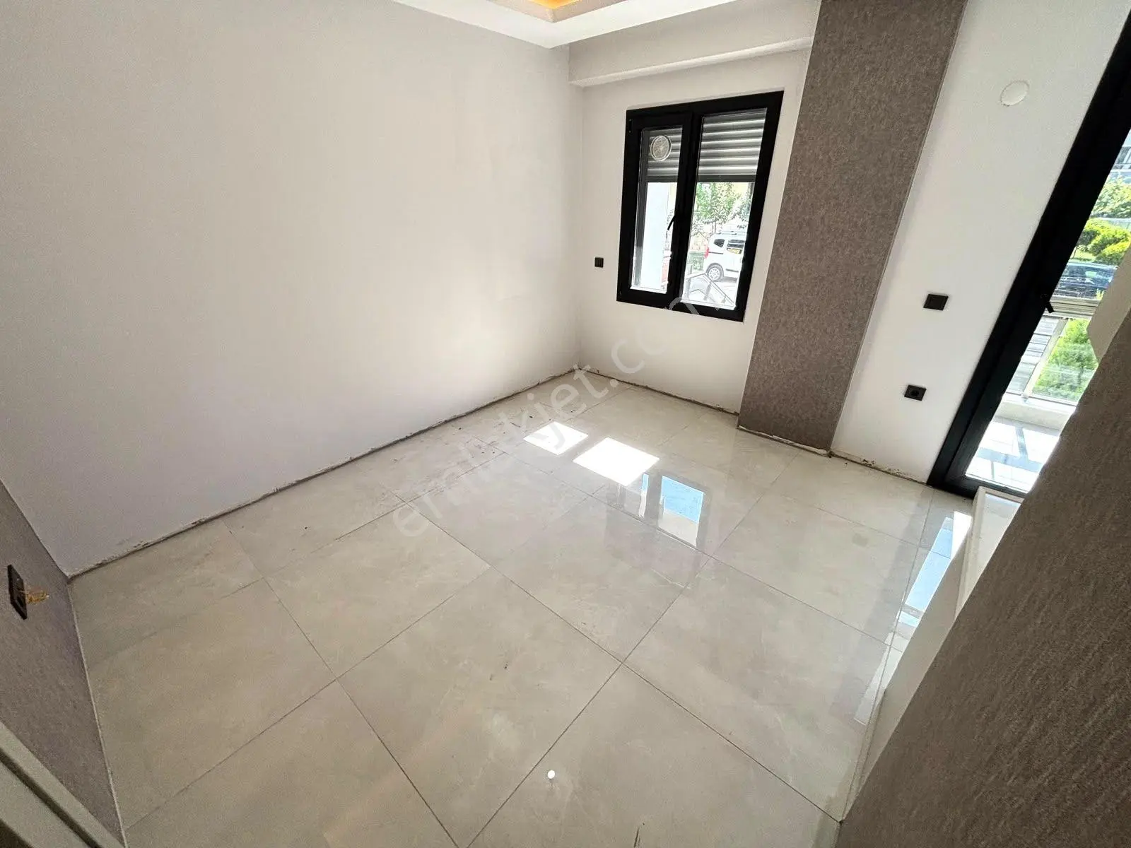Referans'tan Altınkum'da Denize Yakın Yeni Bina Ultra Lüx 2+1 Daire — fotoğraf 3