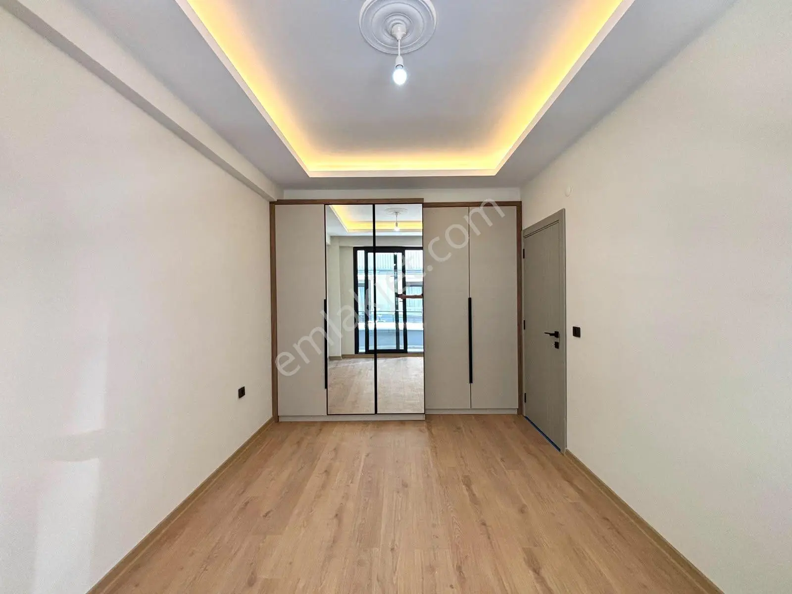 Referans'tan Altınkum'da Denize Yakın Yeni Bina Ultra Lüx 2+1 Daire — fotoğraf 25
