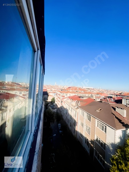Güngören'de Yatırımlık 2.5+1 Çatı Katı Daire — fotoğraf 8