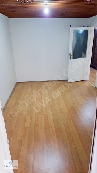 Güngören'de Yatırımlık 2.5+1 Çatı Katı Daire — fotoğraf 12