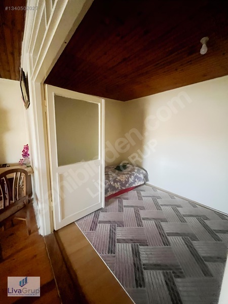 Güngören'de Yatırımlık 2.5+1 Çatı Katı Daire — fotoğraf 21
