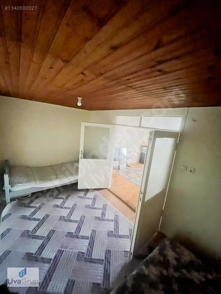 Güngören'de Yatırımlık 2.5+1 Çatı Katı Daire — fotoğraf 22