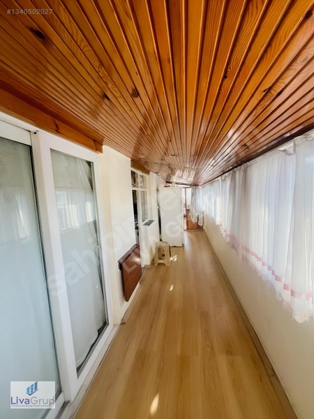 Güngören'de Yatırımlık 2.5+1 Çatı Katı Daire — fotoğraf 23