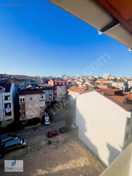 Güngören'de Yatırımlık 2.5+1 Çatı Katı Daire — fotoğraf 25