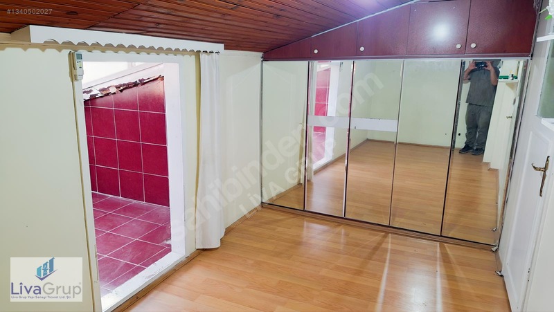 Güngören'de Yatırımlık 2.5+1 Çatı Katı Daire — fotoğraf 38