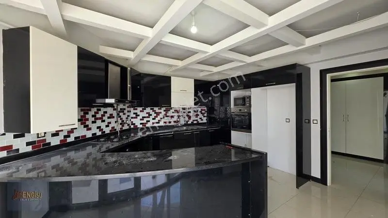 75 Önya Plaza Arkası Paşahan Konutları Satılık 4+1 — fotoğraf 3