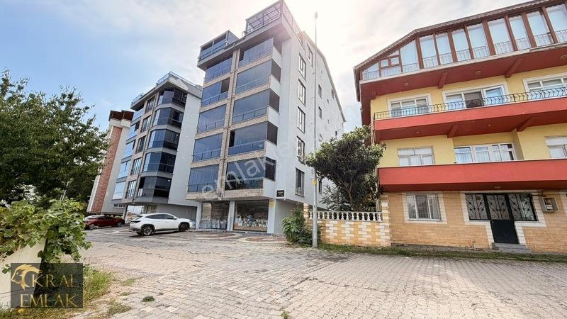 Eski Hastane Yanında Geniş Deniz Manzaralı 2+1 Satılık Daire — fotoğraf 14