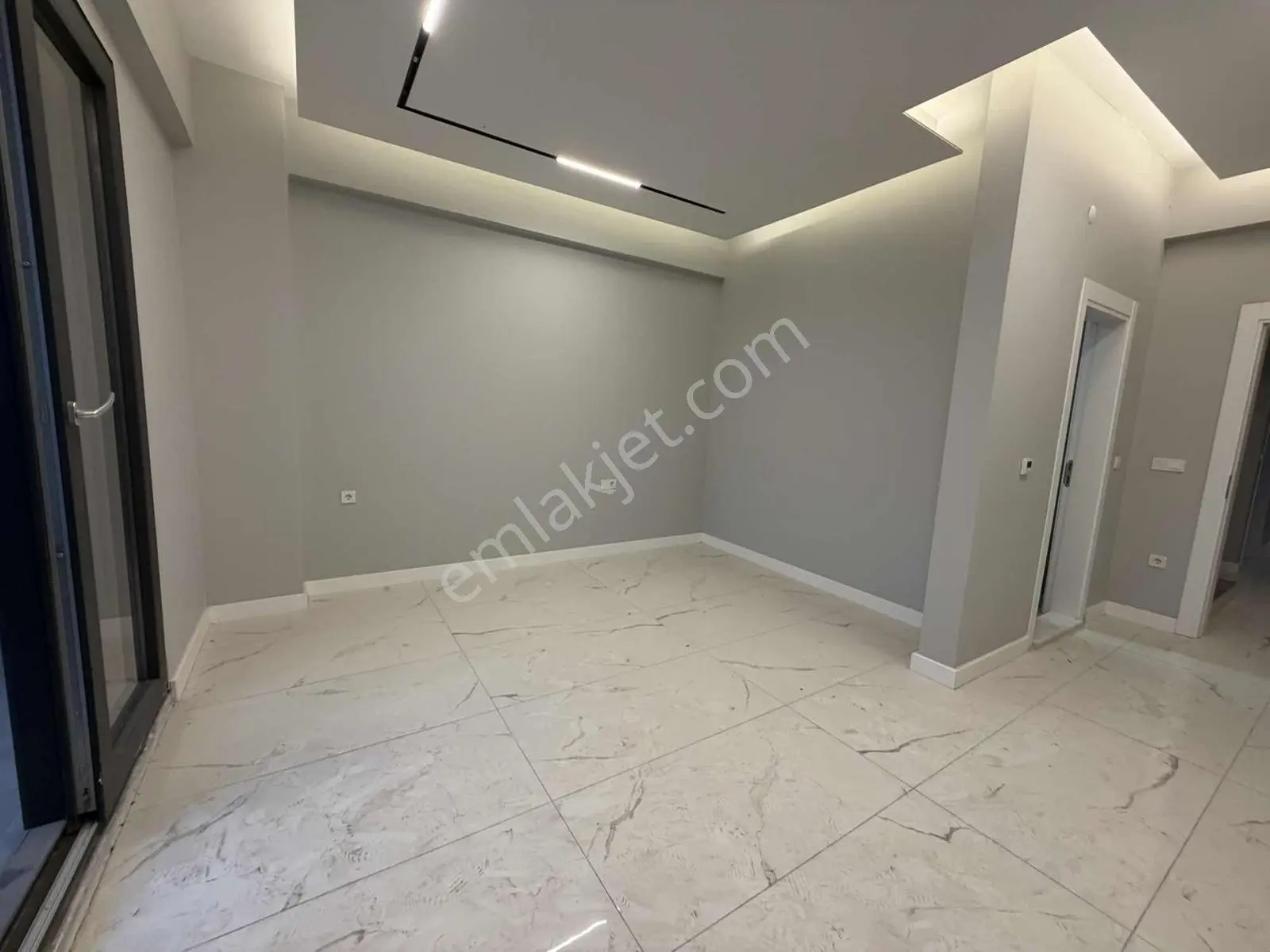 Serdivan Satılık Villa 4+1 Müstakil Giriş Ve Bahçesi Remax Ay — fotoğraf 16