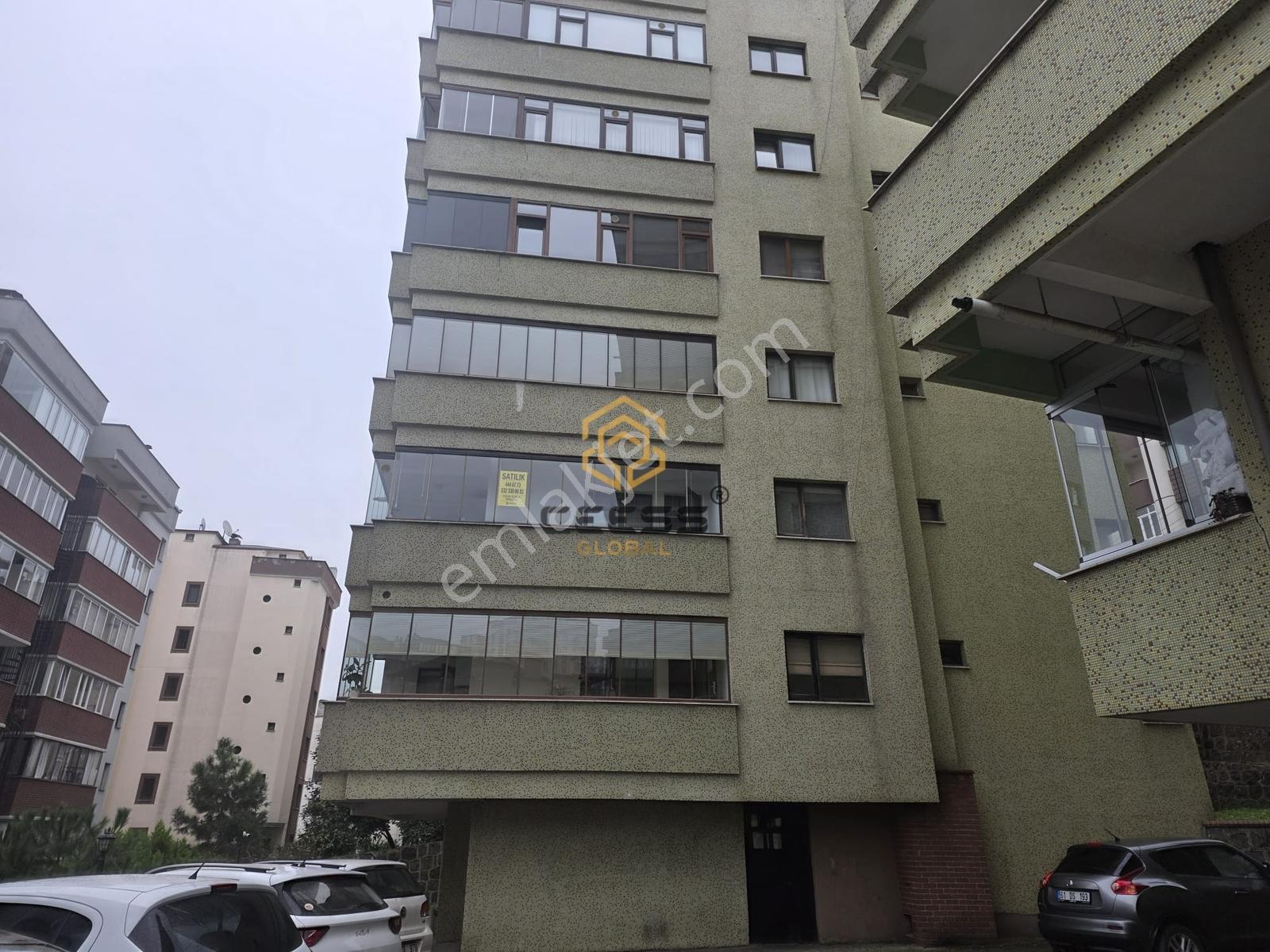 Trabzon Beşirli Zehiroğlu Sitesinde Satılık 3+1 Daire