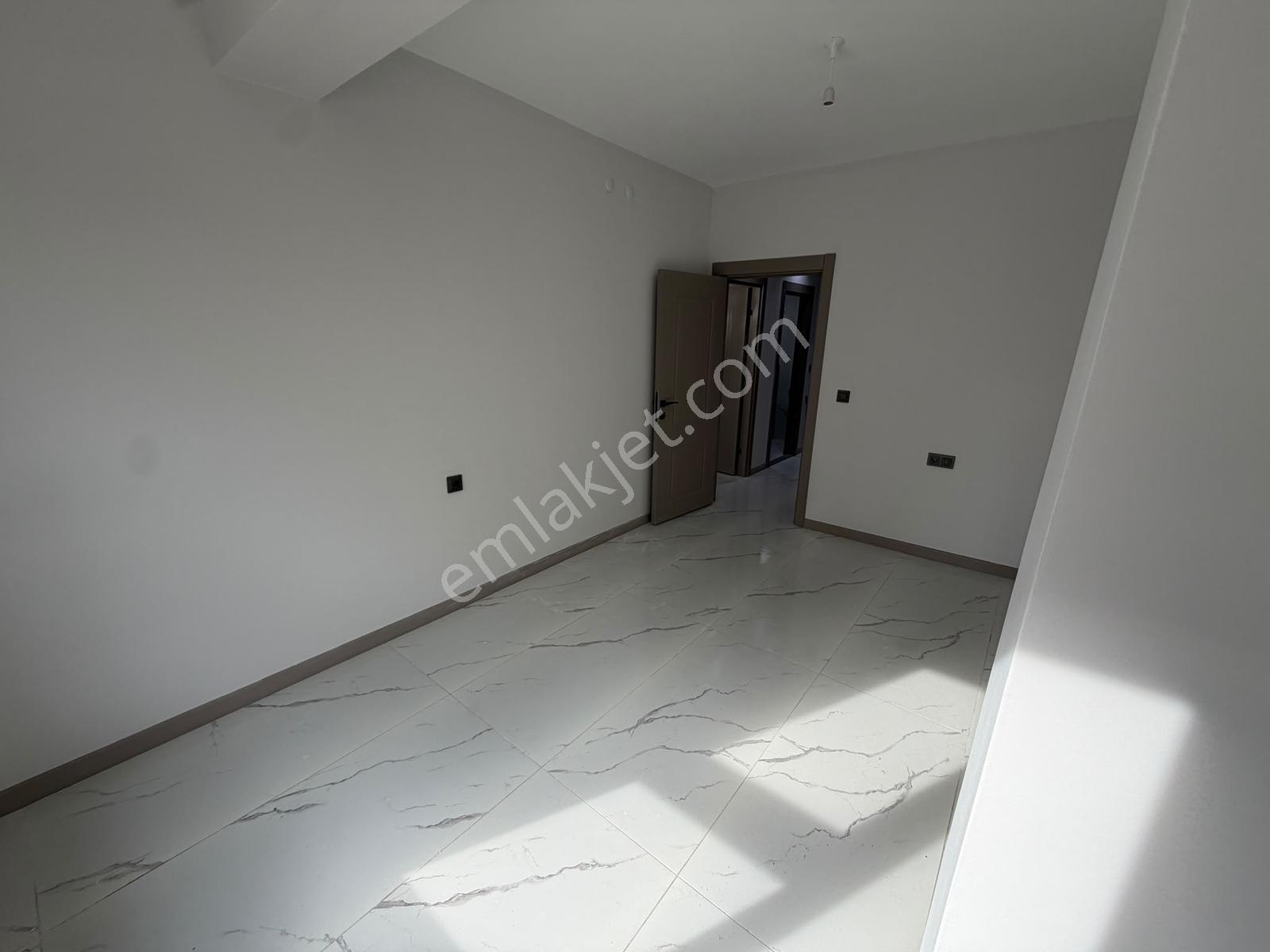 Bess'den Vadişehir Mah. Nevruz Caddesi Üzeri Satılık 3+1 Daire — fotoğraf 23