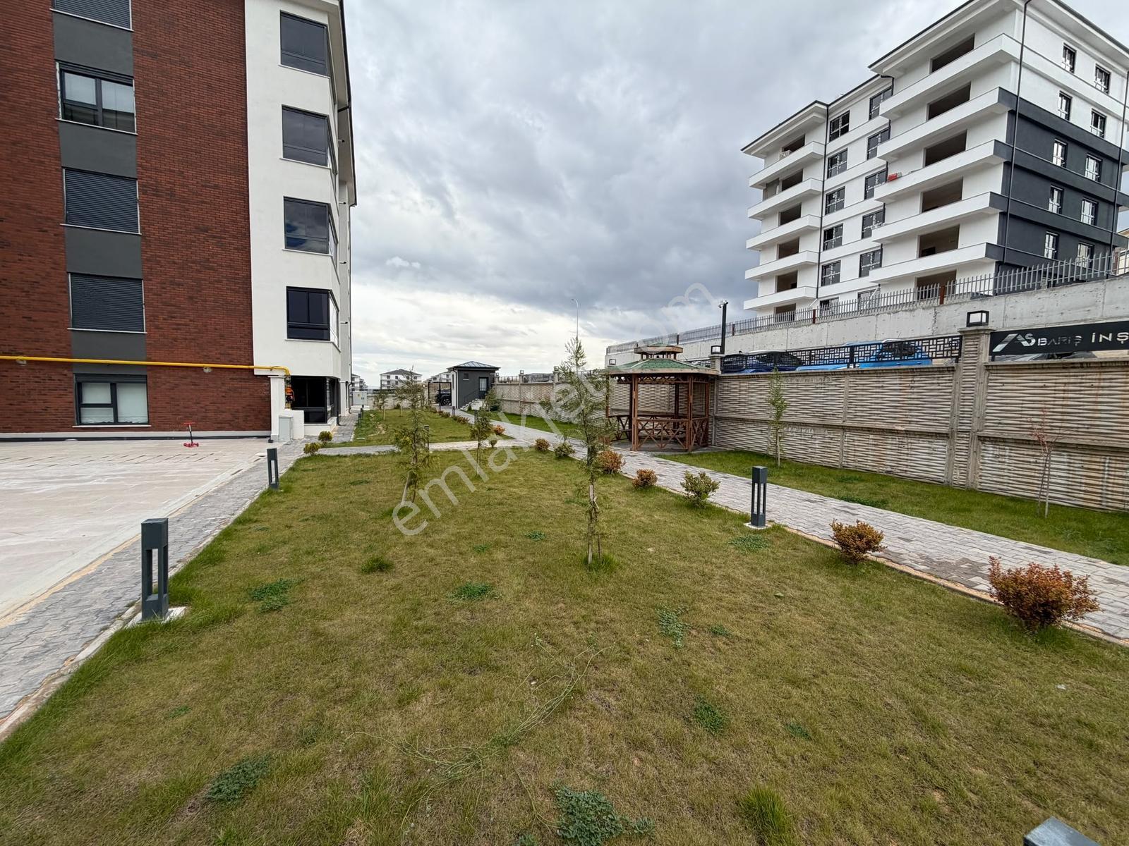 Bess'den Vadişehir Mah. Nevruz Caddesi Üzeri Satılık 3+1 Daire — fotoğraf 28