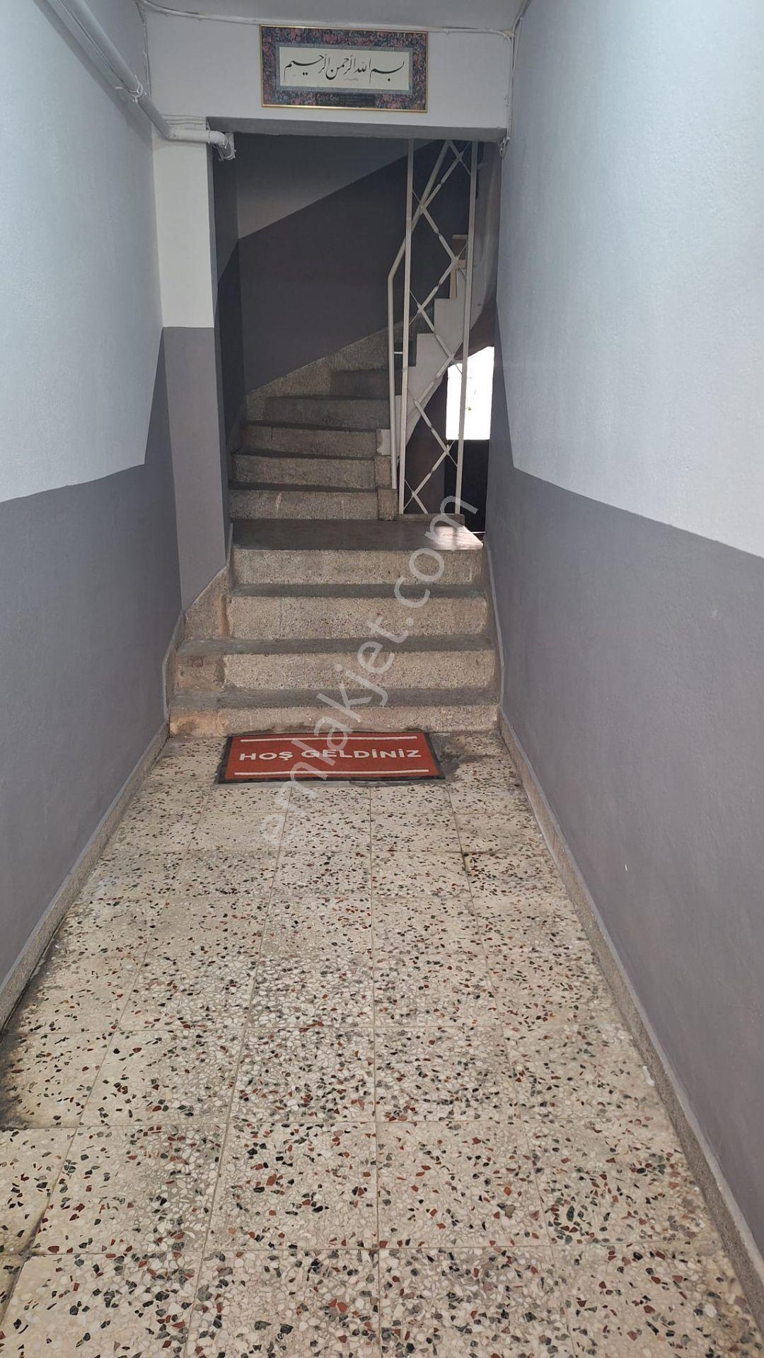 Üçyol Metro Yanı Arakat 3+1 Satılık Daire — fotoğraf 26