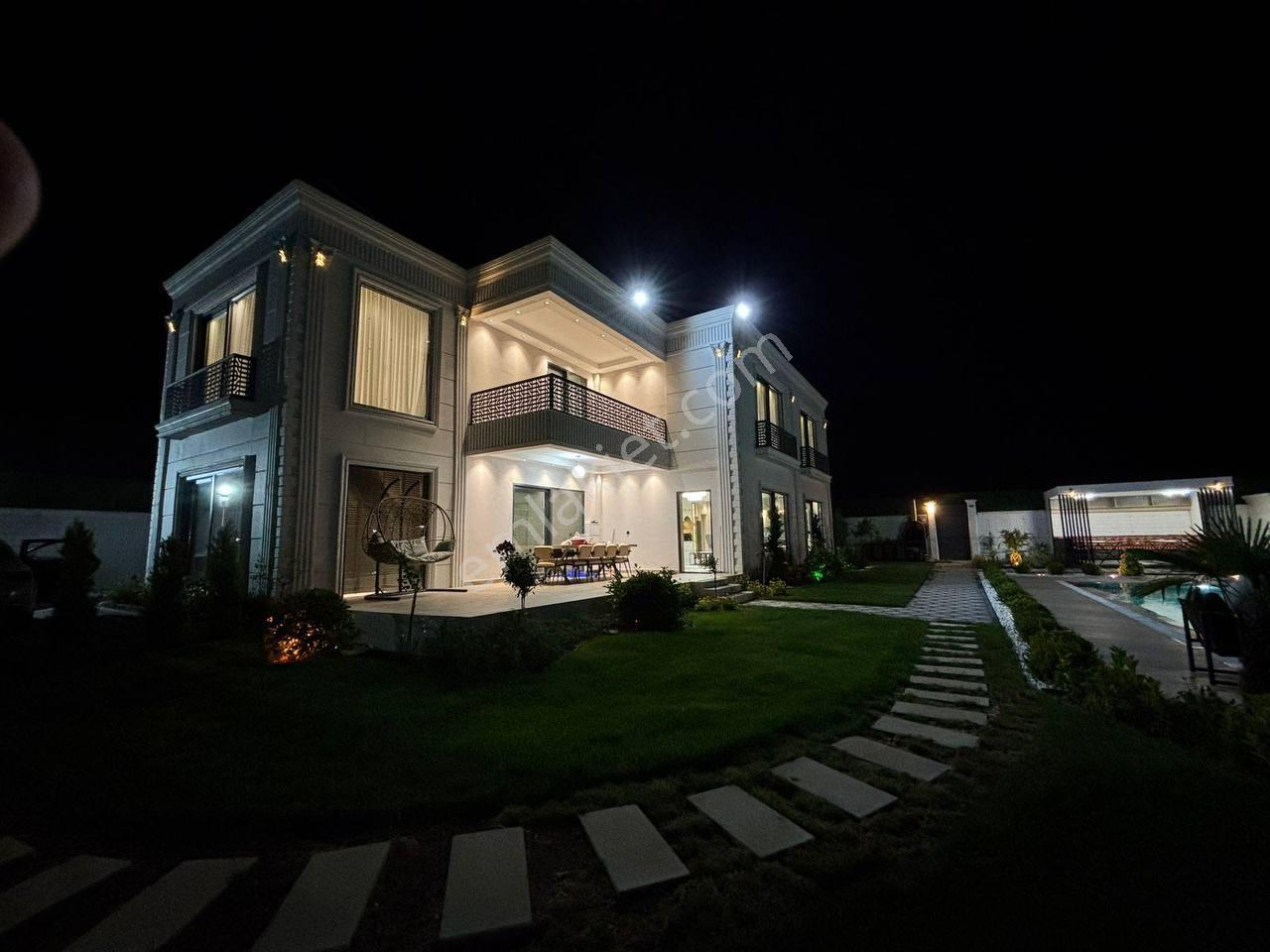 World İlkevim'Den Yarımtepe'De Ful Eşyalı Villa Satıyoruz!