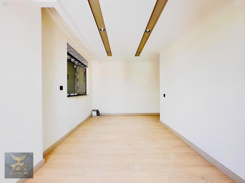 Tramvay_yakını_cadde_üzeri_ebeveyn_banyo'lu_geniş_lüks_3+1_daire — fotoğraf 17