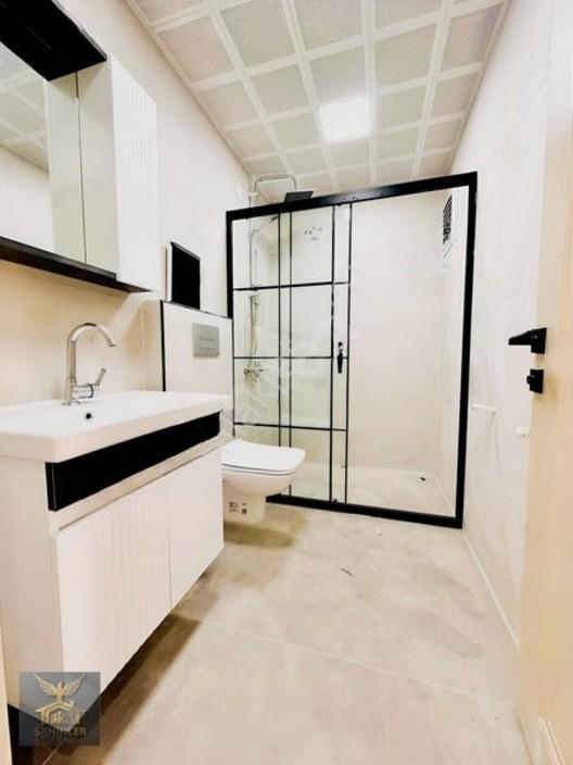 Tramvay_yakını_cadde_üzeri_ebeveyn_banyo'lu_geniş_lüks_3+1_daire — fotoğraf 23
