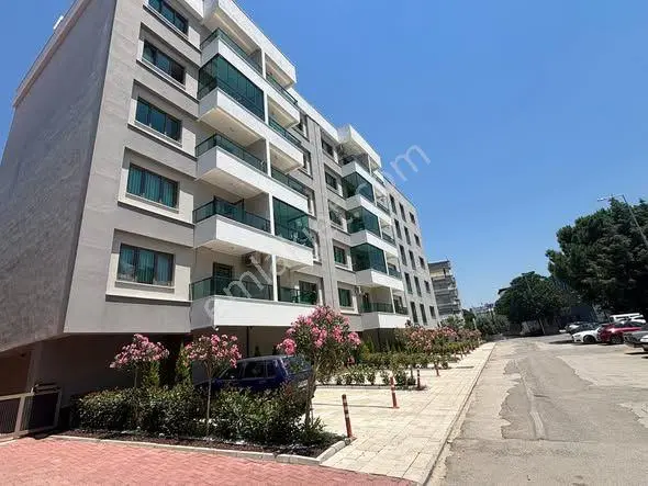 Tc Emlaktan Satılık Sıfır Site İçersinde ! 2+1 90 M2 Arakat