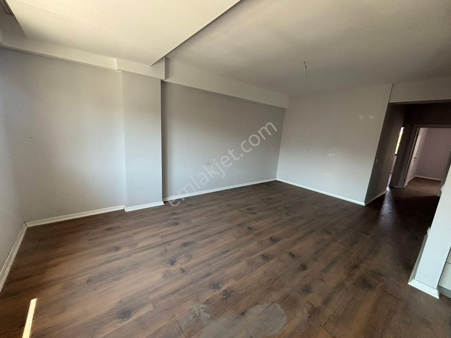 Tc Emlaktan Satılık Sıfır Site İçersinde ! 2+1 90 M2 Arakat — fotoğraf 6