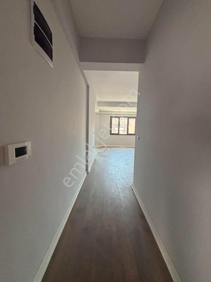 Tc Emlaktan Satılık Sıfır Site İçersinde ! 2+1 90 M2 Arakat — fotoğraf 10