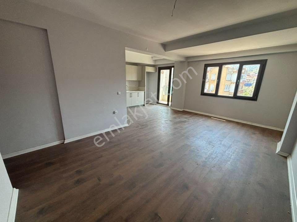 Tc Emlaktan Satılık Sıfır Site İçersinde ! 2+1 90 M2 Arakat — fotoğraf 19