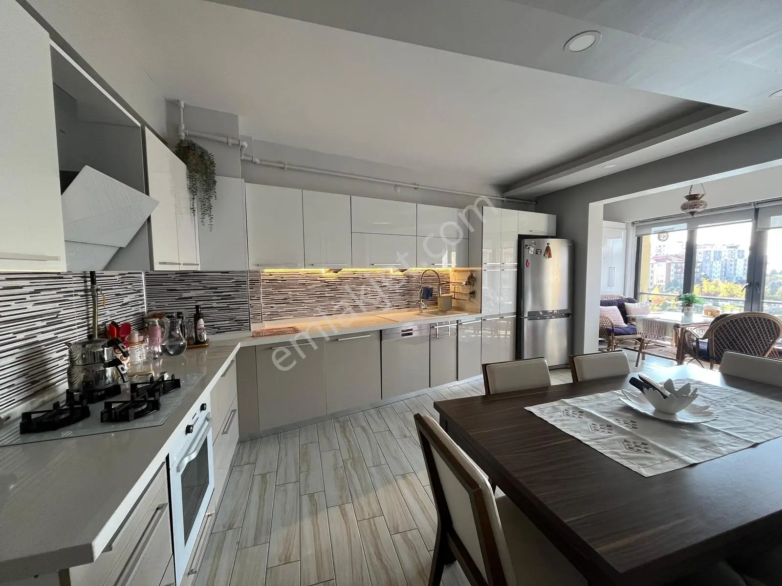 Bess'den Basın Şehitleri Cad. Yakını Satılık 4+0 Dubleks Daire — fotoğraf 9