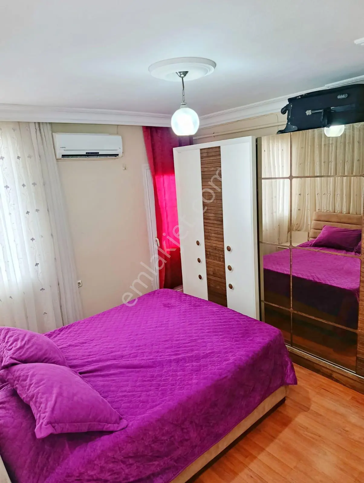3+1yurt 9-4katı Dgaz 200m2 Site İçinde Kiler Kap.mutfak Cam Balkon D.şebeke Hasarsız Kgd Cephe, — fotoğraf 4