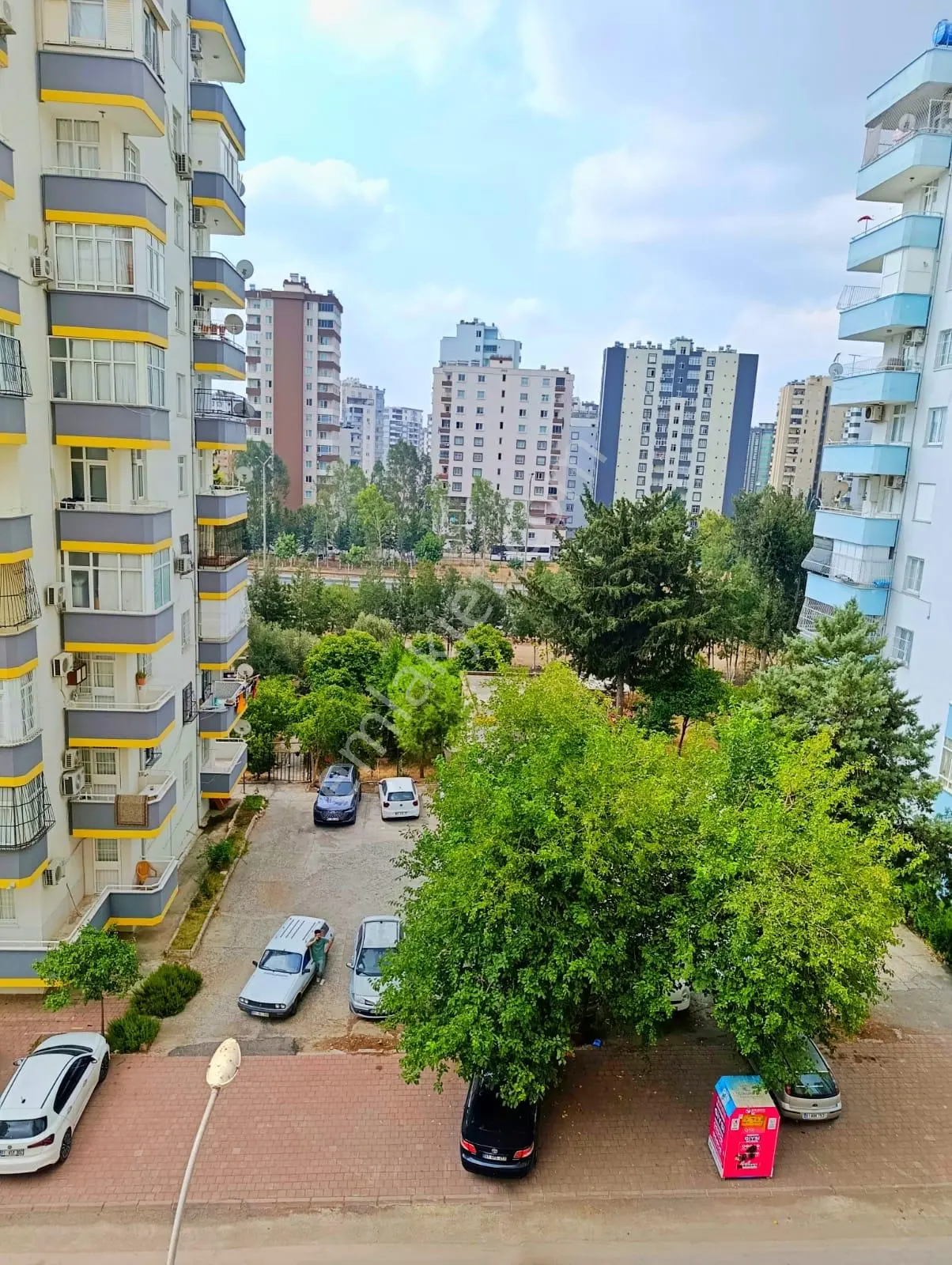 3+1yurt 9-4katı Dgaz 200m2 Site İçinde Kiler Kap.mutfak Cam Balkon D.şebeke Hasarsız Kgd Cephe, — fotoğraf 19