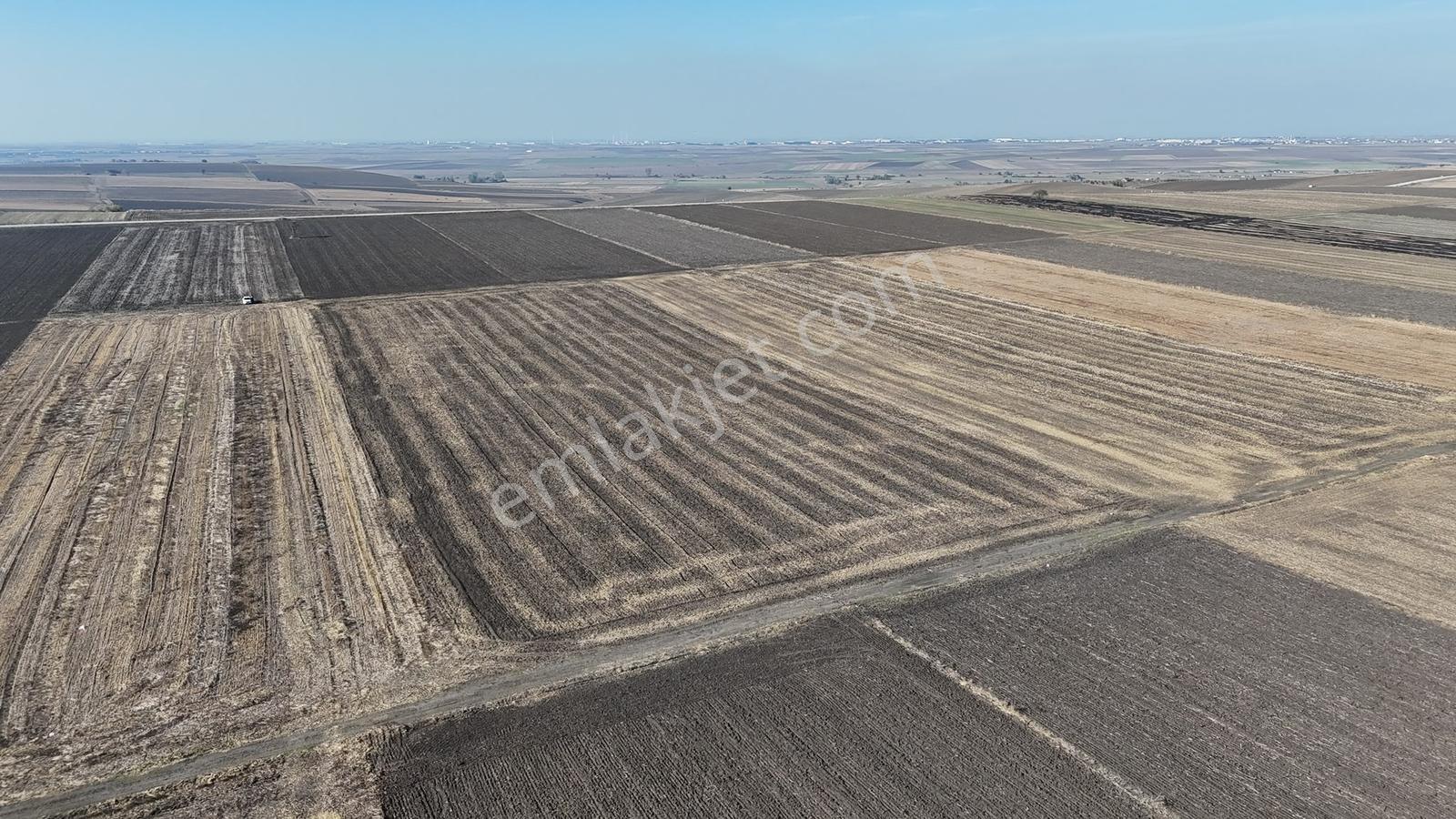 Güven'den Ergene'de 10.130m² Tek Tapu Tarla Yola Cephe Şok Fiyat — fotoğraf 27