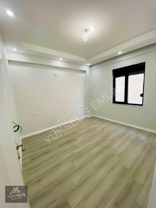 Kasaplar Mahallesi'nde 1 + 1 Yüksek Giriş Dairemiz Satılıktır — fotoğraf 4