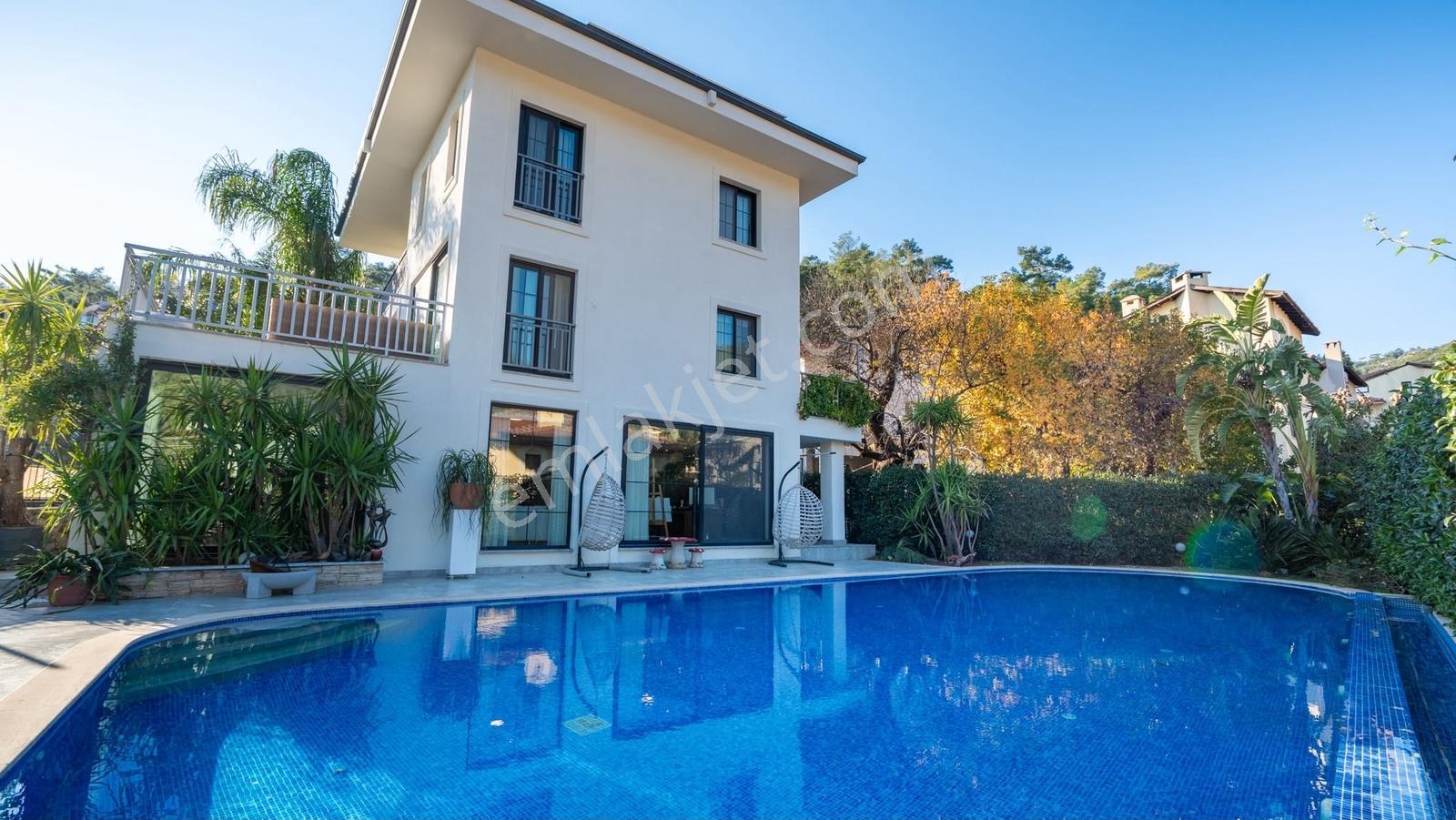 Select'ten Marmaris Camiavluda Tam Müstakil Muhteşem 5+1villa — fotoğraf 3