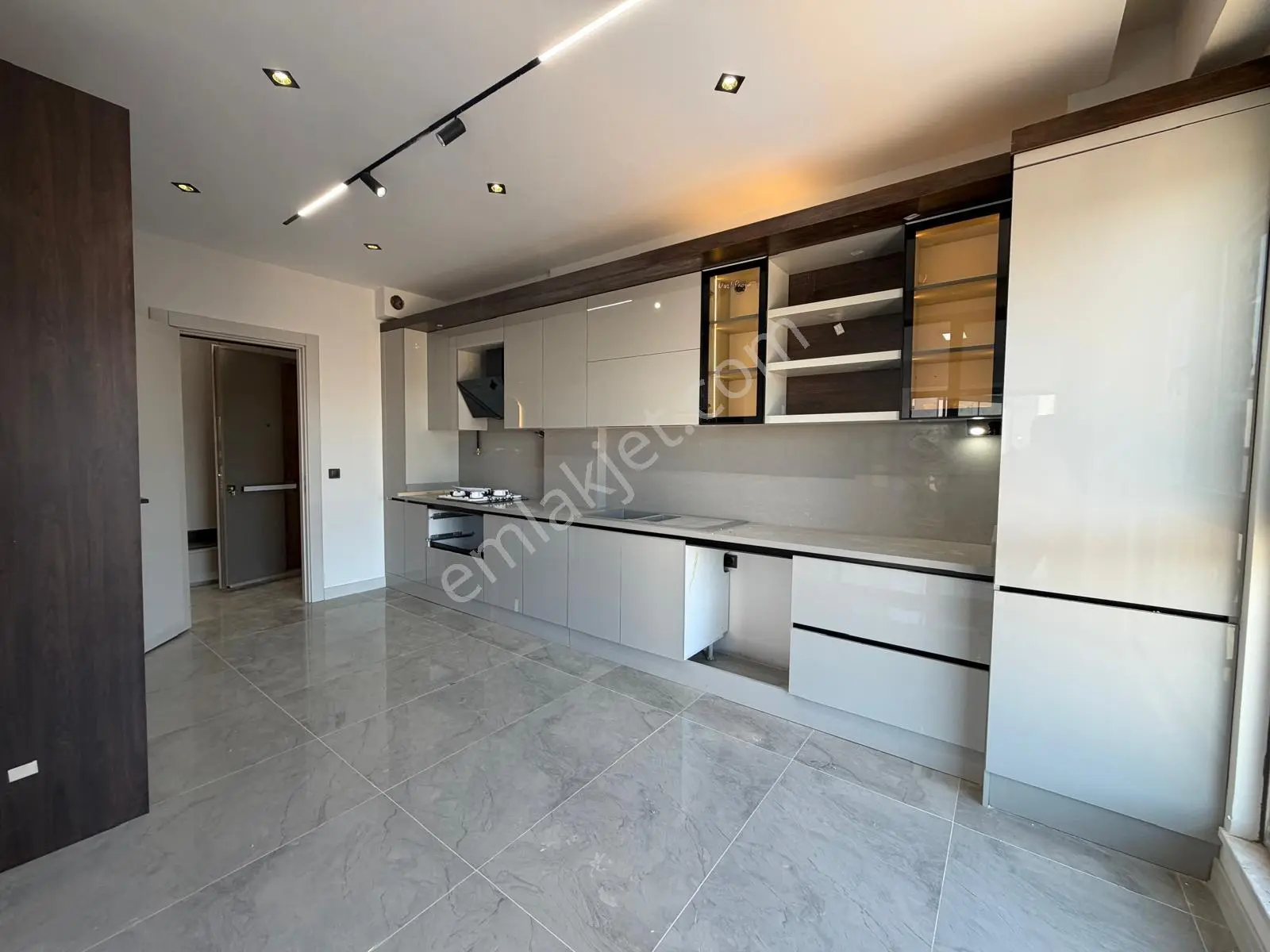 Site İçerisi Akıllı Ev Sistem Özel Garaj Geniş Balkon Sıfır 3+1 — fotoğraf 4