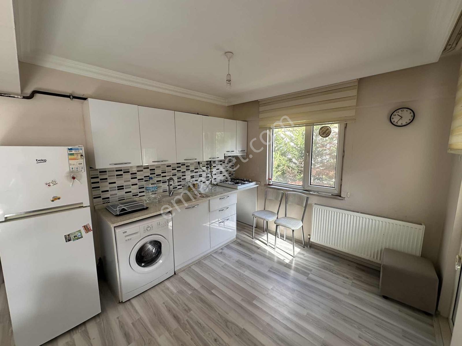 Bursadabul'dan Etibank Yanı Arakat Eşyalı 65 M2 1+1 Daire — fotoğraf 4