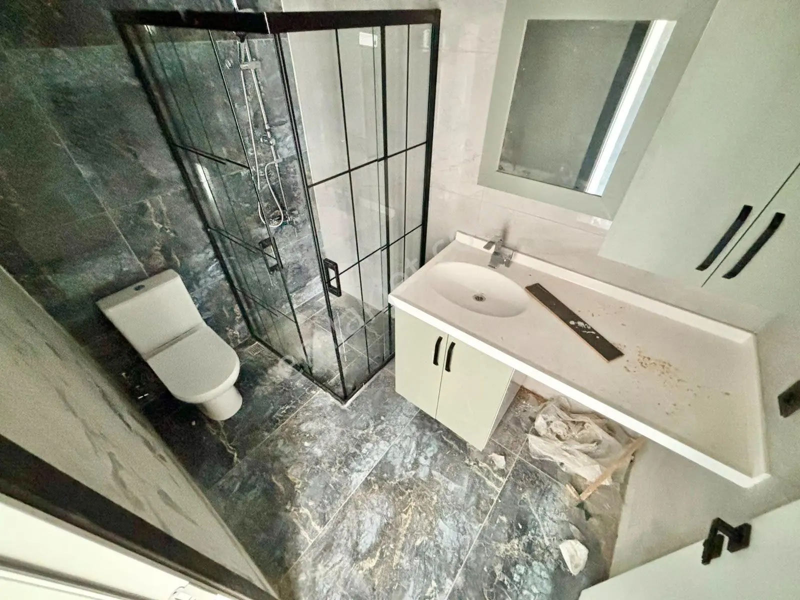 Ay Emlaktan Burhaniye Adyar'da Denize 100 Mt Doğa İle İç İçe Satılık 3+1 Otoparklı Müstakil Villa — fotoğraf 10