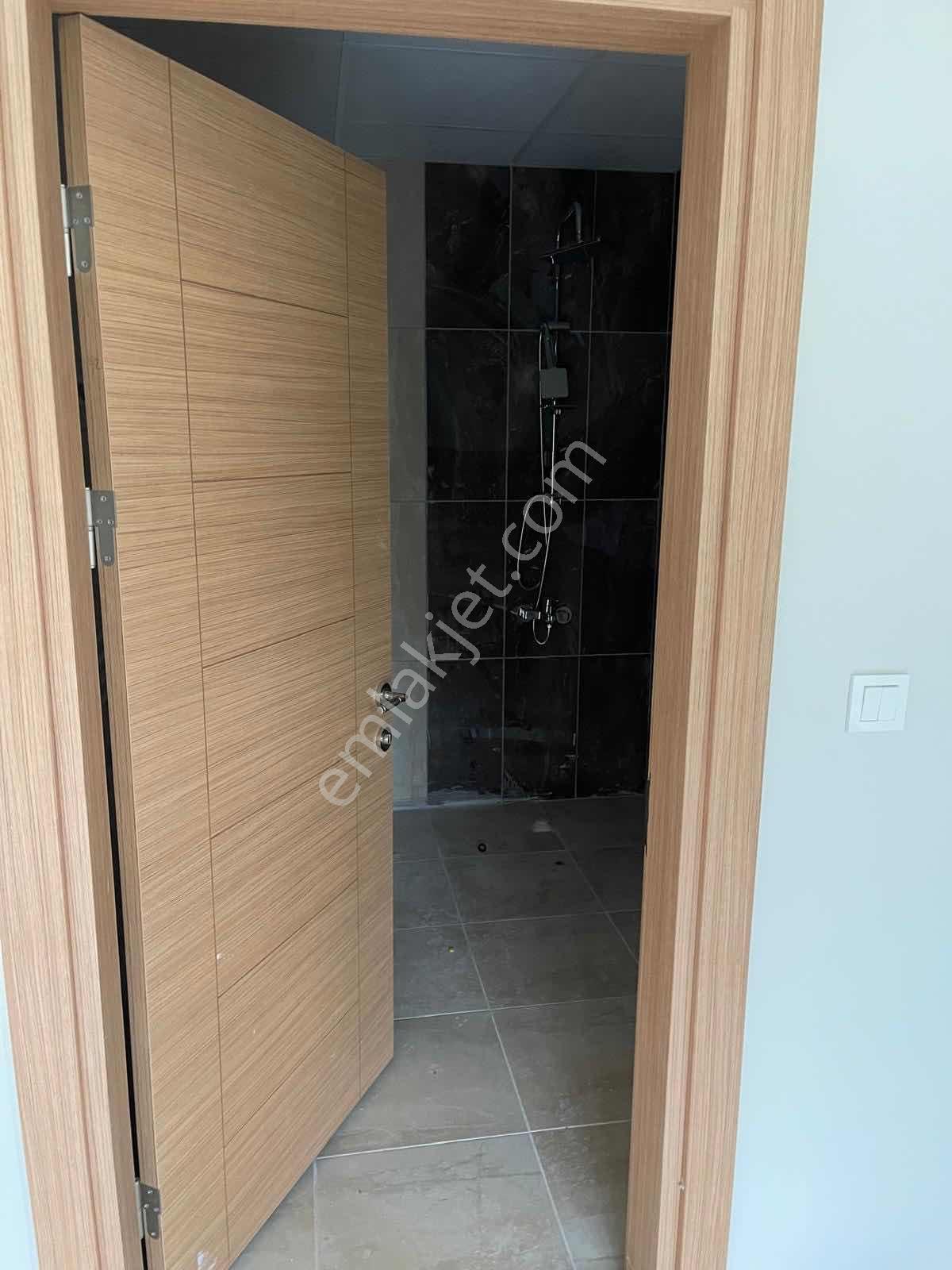 Altın Emlak Trabzon Pelitlide Satılık Deniz Manzaralı 3+1 Daire — fotoğraf 7