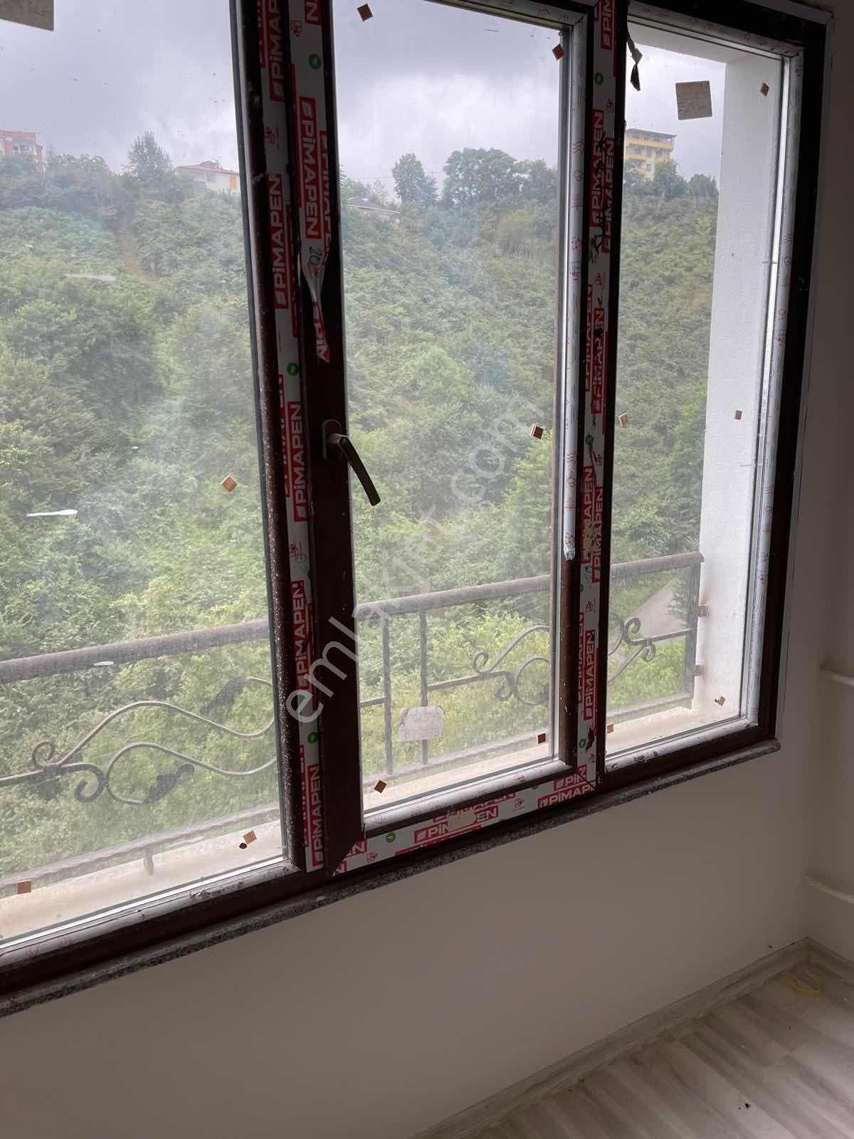 Altın Emlak Trabzon Pelitlide Satılık Deniz Manzaralı 3+1 Daire — fotoğraf 8