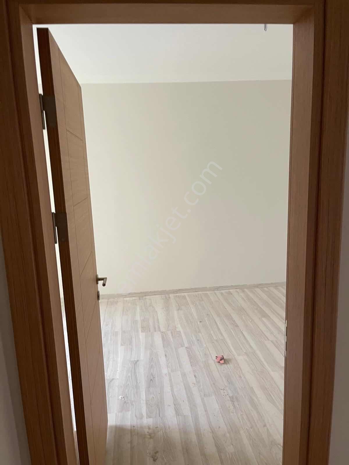 Altın Emlak Trabzon Pelitlide Satılık Deniz Manzaralı 3+1 Daire — fotoğraf 12
