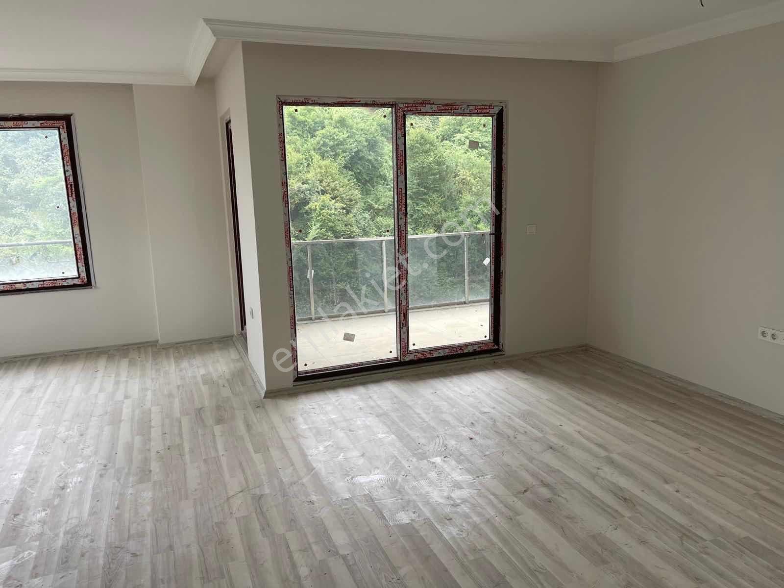 Altın Emlak Trabzon Pelitlide Satılık Deniz Manzaralı 3+1 Daire — fotoğraf 18