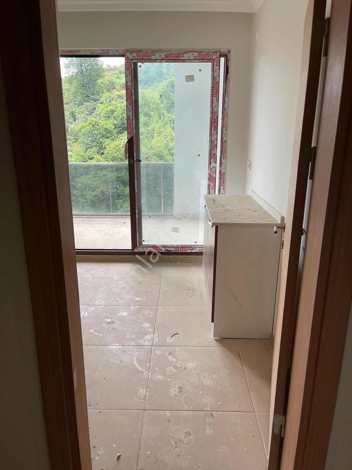Altın Emlak Trabzon Pelitlide Satılık Deniz Manzaralı 3+1 Daire — fotoğraf 22